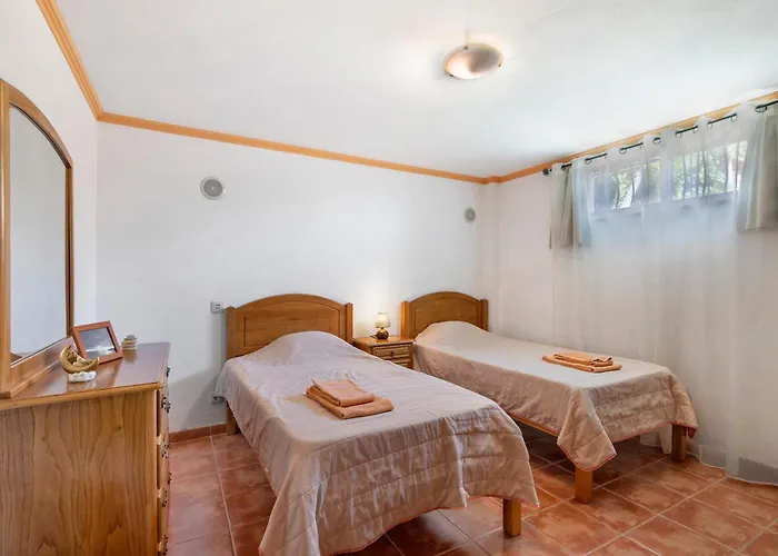 Trindade 阿尔布费拉